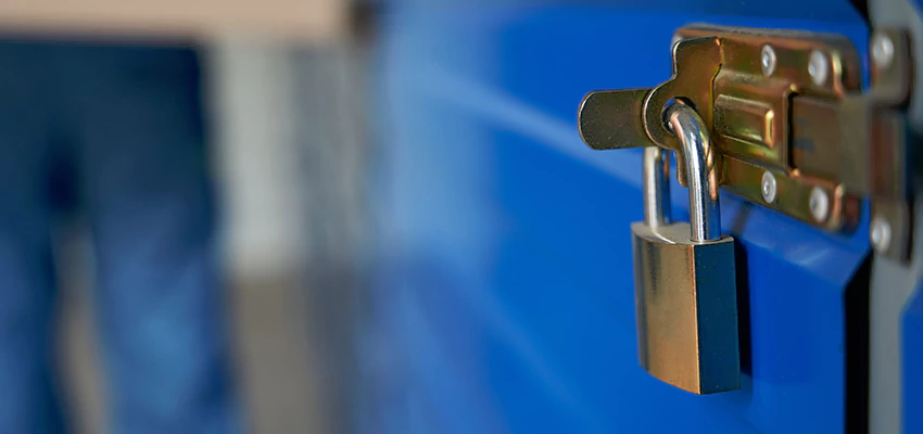 Industrial Door Lock Repair And Installation in Fruitridge Pocket, CA