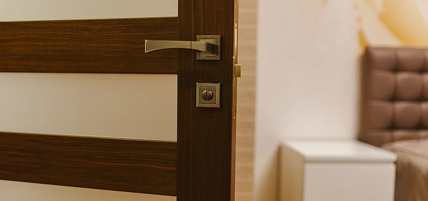 Door Lever Troubleshooting in Fruitridge Pocket, CA