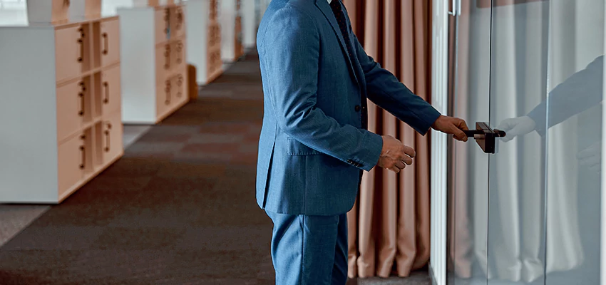 Commercial Glass Door Locks in Fruitridge Pocket, CA