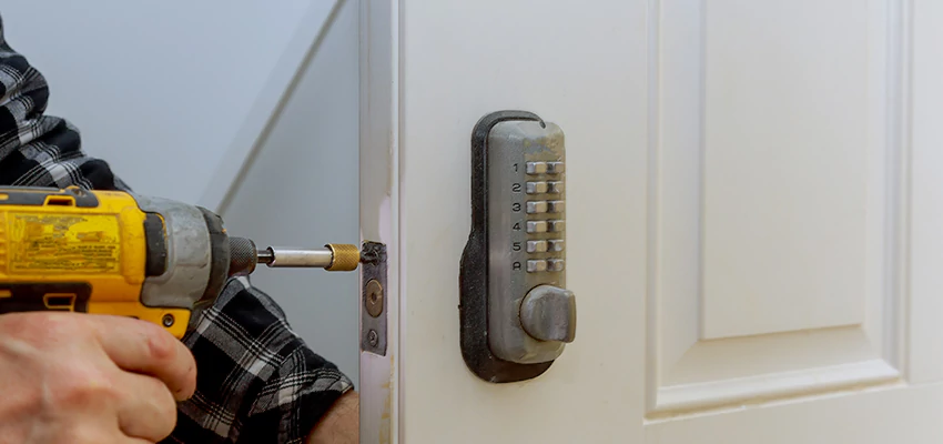 Digital Locks For Home Invasion Prevention in Fruitridge Pocket, CA
